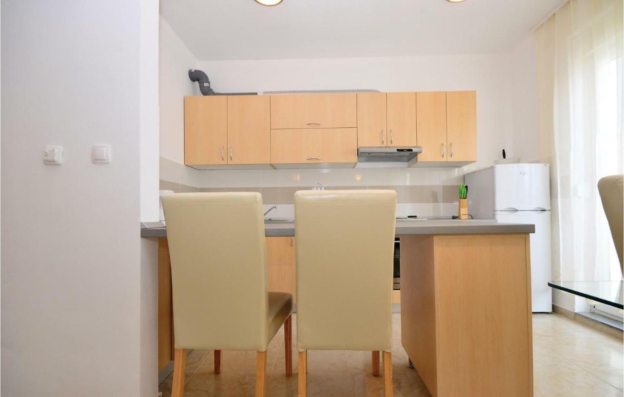 Apartment Mlasina-6 By Interhome Nin Exterior photo